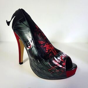 Iron Fist wolfbeater platform heels, 5